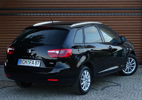 Seat Ibiza cena 29500 przebieg: 229600, rok produkcji 2016 z Mikołajki małe 704